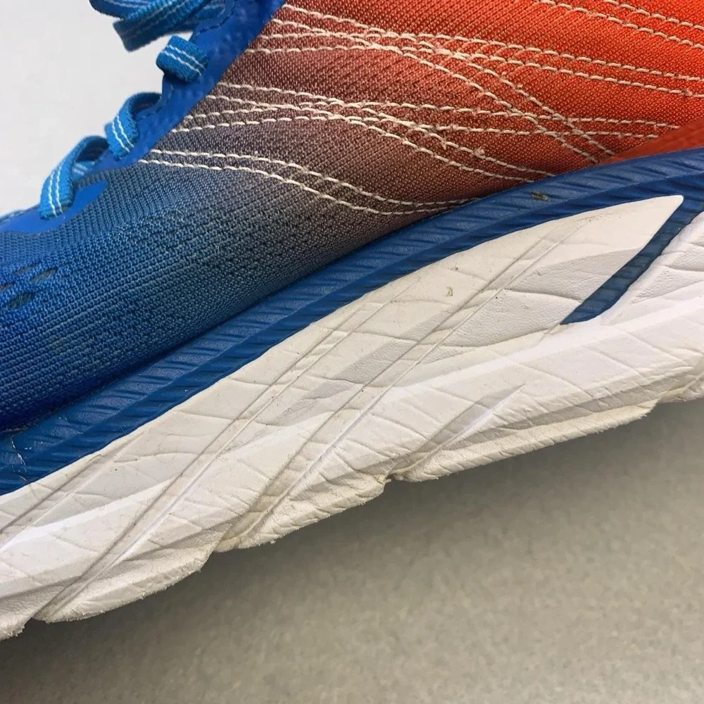 Hoka One One pre owned